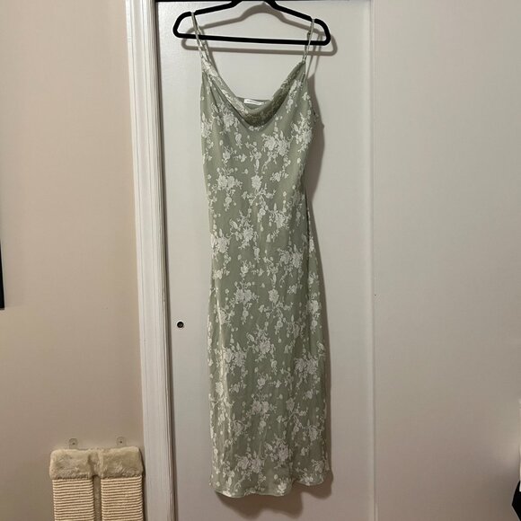 Altar’d State Raquel Floral Satin Midi Dress - Green, Size L - Picture 2 of 8
